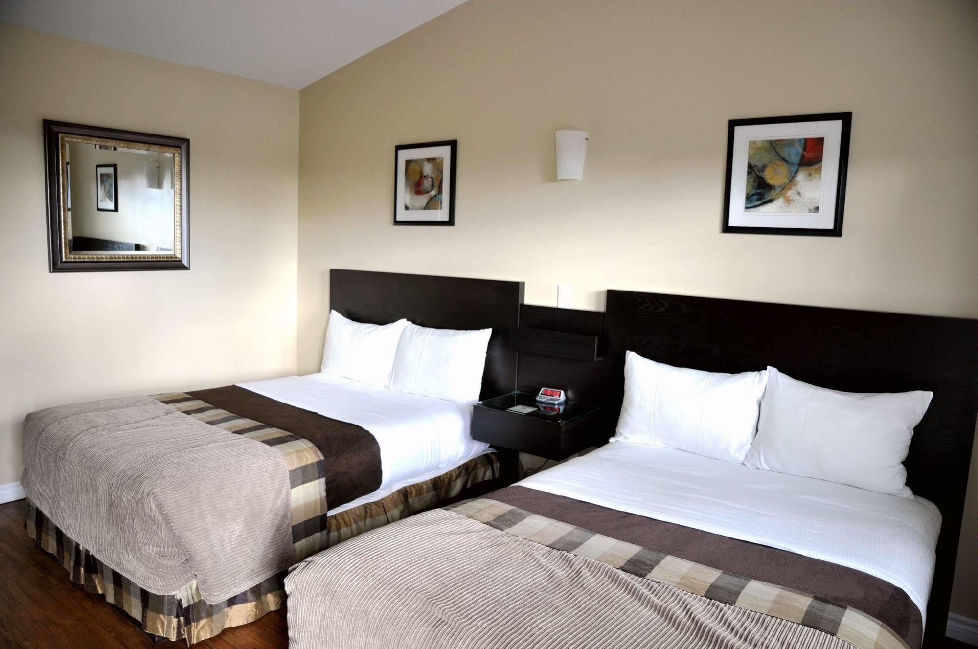 Motel Des Cedres Sherbrooke Exterior photo